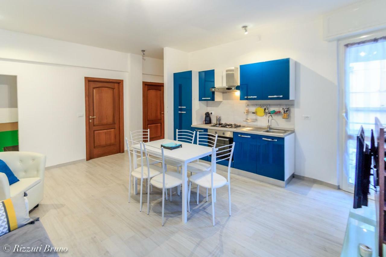 Appartamento Ristrutturato A Nuovo !!! Varazze Exterior photo